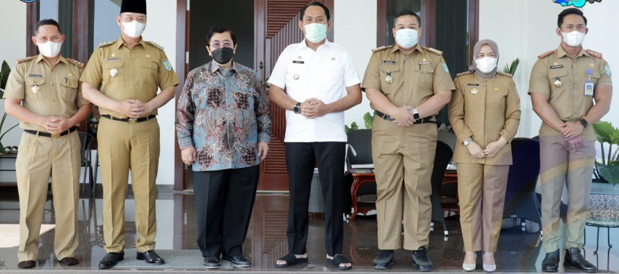 BUPATI DAN WAKIL BUPATI OKU SELATAN SAMBUT KEDATANGAN PEMIMPIN DIKLAT KEPEMIMPINAN KEPALA DAN WAKIL KEPALA DAERAH