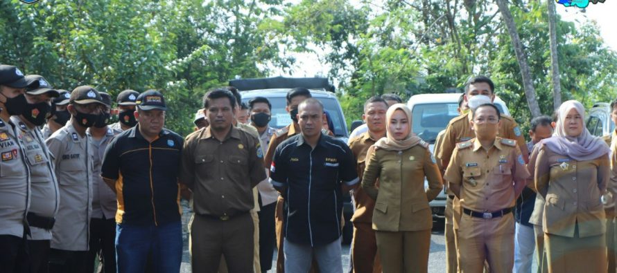 PEMKAB OKU SELATAN BERSAMA TNI DAN POLRI KAWAL KETAT PENDISTRIBUSIAN LOGISTIK DALAM PILKADES SERENTAK TAHUN 2021