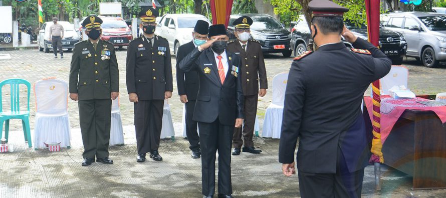 HARI PAHLAWAN, PEMKAB OKU SELATAN GELAR ZIARAH NASIONAL DAN TABUR BUNGA