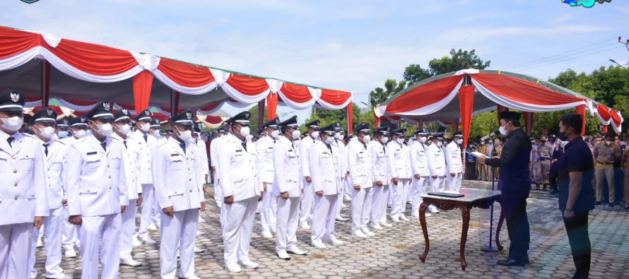 BUPATI POPO MELANTIK 73 KEPALA DESA TERPILIH DI KABUPATEN OKU SELATAN PEMILIHAN SERENTAK TAHUN 2021.