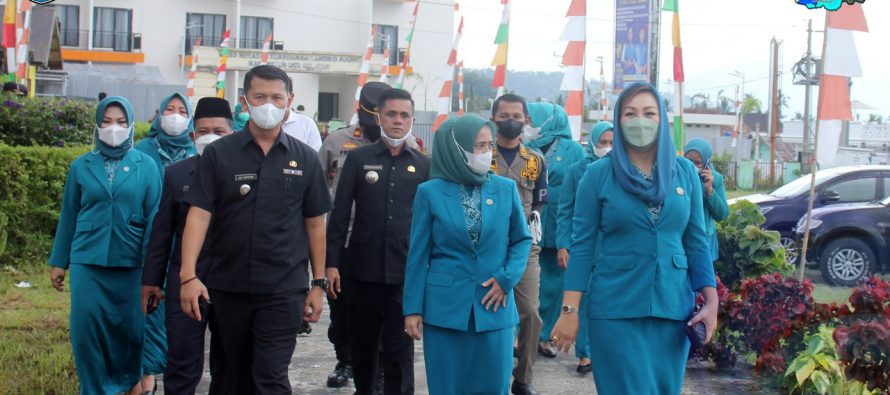 KETUA TP PKK DESA DI OKU SELATAN DIDORONG UNTUK LEBIH KREATIF DAN INOVATIF