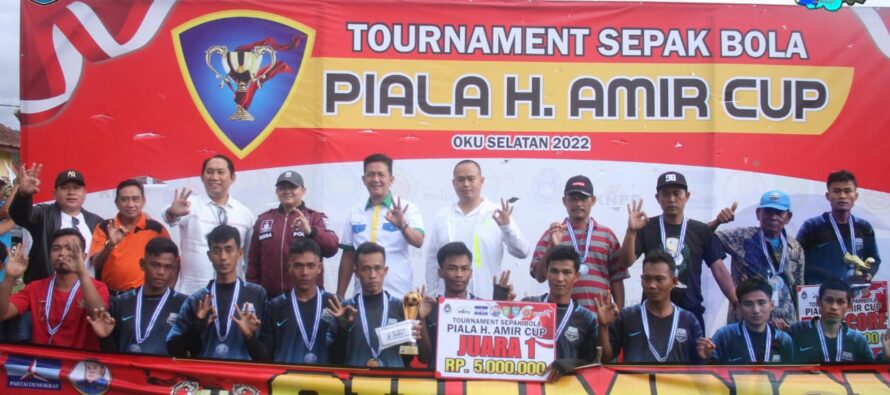 BUPATI POPO APRESIASI EVENT TURNAMEN SEPAK BOLA H.AMIR CUP TAHUN 2022 BERJALAN SUKSES.