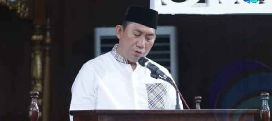 JADIKAN IDUL FITRI SEBAGAI MOMENTUM PERERAT PERSAUDARAAN