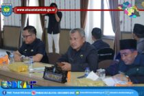 BUPATI OKU SELATAN SAMPAIKAN PEMANDANGAN UMUM ANGGOTA DPRD KABUPATEN OKU SELATAN DALAM RANGKA MEMBAHAS DAN MENELITI RAPERDA TENTANG PERTANGGUNGJAWABAN PELAKSANAAN ANGGARAN PENDAPATAN DAN BELANJA DAERAH KABUPATEN OKU SELATAN TA 2021