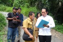 PEMKAB OKU SELATAN SEGERA BANGUN JEMBATAN BARU GANTIKAN JEMBATAN GANTUNG DESA SUKARAJA II YANG PONDASINYA AMBRUK