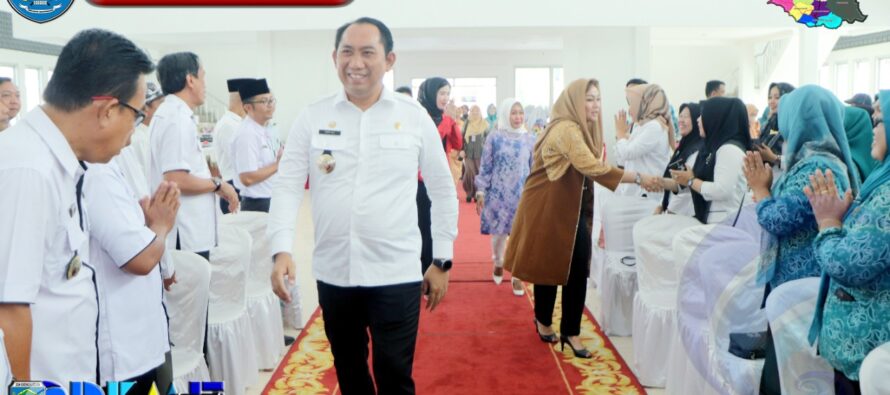 BUPATI POPO ALI HARAPKAN PRODUK YANG DILOMBAKAN DALAM CIPTA MENU MAKANAN B2SA DAN PRODUK PANGAN OLAHAN TERUS DIKEMBANGKAN DI SELURUH KECAMATAN SE-KABUPATEN OKU SELATAN.