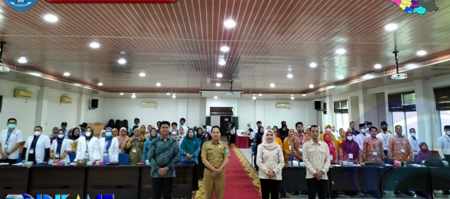 BERIKAN PENGETAHUAN, PEMAHAMAN DAN EDUKASI TENTANG KEMANAN PANGAN, DINAS KESEHATAN GELAR BIMTEK KOMUNIKASI, INFORMASI DAN EDUKASI PENGAWASAN OBAT DAN MAKANAN