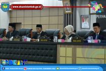 RAPAT PARIPURNA DPRD OKU SELATAN, BUPATI OKU SELATAN SAMPAIKAN PIDATO PENGANTAR RANCANGAN KUA DAN RANCANGAN PPAS APBD KABUPATEN OKU SELATAN TAHUN ANGGARAN 2023 SERTA DAFTAR USULAN PROPEMPERDA KABUPATEN OKU SELATAN TAHUN 2023