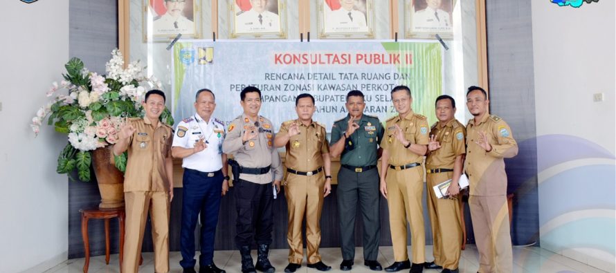 ASISTEN I PIMPIN KONSULTASI PUBLIK  II RDTR DAN PERATURAN ZONASI KAWASAN PERKOTAAN SIMPANGAN KABUPATEN OKU SELATAN
