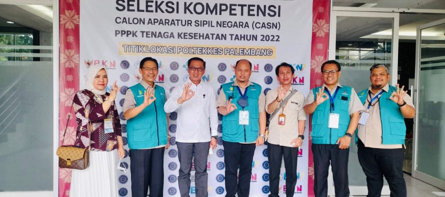 SEKDA OKU SELATAN TINJAU PELAKSANAAN SELEKSI CALON ASN TENAGA KESEHATAN.