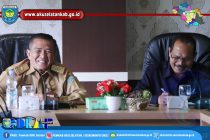 AUDIENSI BERSAMA BPOM PALEMBANG, STAF AHLI HARAPKAN SINERGITAS PEMDA DAN LINTAS SEKTORAL DALAM PENINGKATAN KEAMANAN PANGAN DI OKU SELATAN