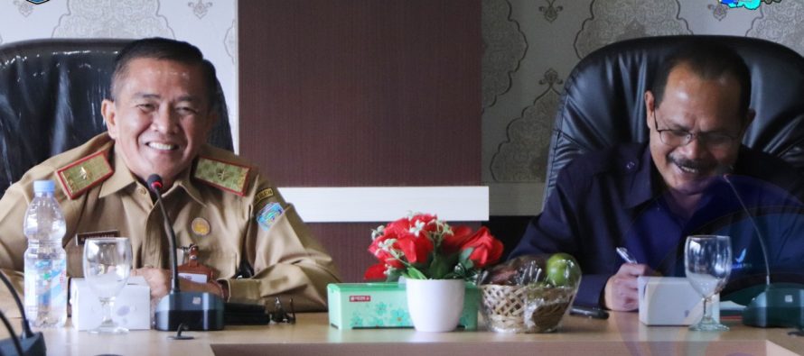 AUDIENSI BERSAMA BPOM PALEMBANG, STAF AHLI HARAPKAN SINERGITAS PEMDA DAN LINTAS SEKTORAL DALAM PENINGKATAN KEAMANAN PANGAN DI OKU SELATAN