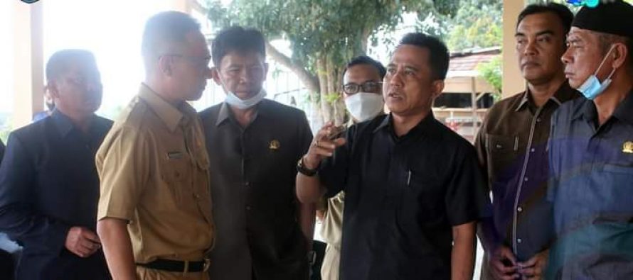 LAKSANAKAN FUNGSI PENGAWASAN, DPRD OKU SELATAN TINJAU PROSES PELAYANAN MASYARAKAT DI SEJUMLAH INSTANSI