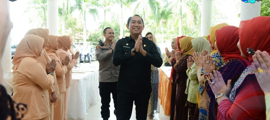 PERINGATAN HARI IBU DAN HUT DWP DI KABUPATEN OKU SELATAN JADI MOMENTUM INGATKAN PENTINGNYA PERAN PEREMPUAN DALAM SUATU PEMBANGUNAN