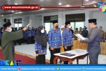 WAKIL BUPATI SHOLEHIEN ABUASIR MELANTIKAN JABATAN FUNGSIONAL DI LINGKUNGAN PEMERINTAH KABUPATEN OKU SELATAN.