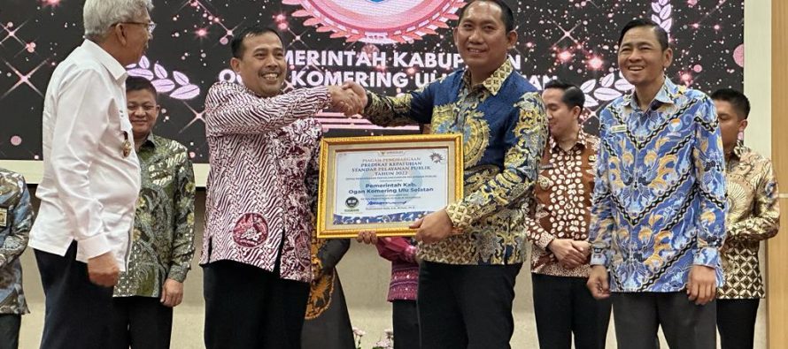 KOMITMEN HADIRKAN PELAYANAN YANG BAIK DI LINGKUNGAN PEMKAB OKU SELATAN BERBUAH PENGHARGAAN DARI OMBUDSMAN REPUBLIK INDONESIA