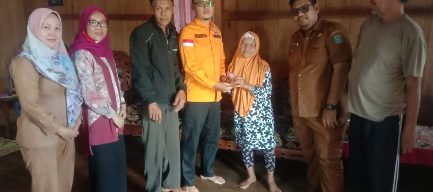 PEMKAB OKU SELATAN SALURKAN BANSOS TERENCANA DI KECAMATAN KISAM TINGGI DAN RUNJUNG AGUNG