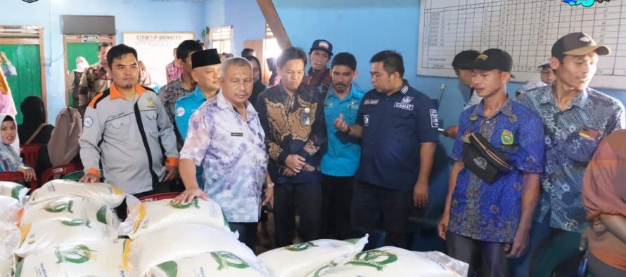 PEMKAB OKU SELATAN BERSAMA BULOG SALURKAN CADANGAN BERAS PEMERINTAH BANTUAN PANGAN TAHUN 2023.
