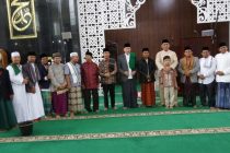 BUPATI POPO ALI AJAK MASYARAKAT SENANTIASA BERSYUKUR SERTA PERKUAT TALI SILATURAHMI DI MOMEN IDUL FITRI.