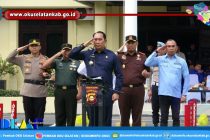 WUJUDKAN KOMITMEN BERSAMA SUKSESKAN PILKADES SERENTAK TAHUN 2023 DI OKU SELATAN, BUPATI BERSAMA FORKOPIMDA DAN PARA CALON KEPALA DESA TANDATANGANI FAKTA INTEGRITAS KESEPAKATAN DAMAI