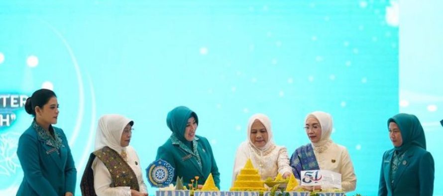 PERINGATAN HKG KE-51, KETUA TP PKK KABUPATEN OKU SELATAN DUKUNG PENUH PROGRAM PKK PUSAT DALAM PENURUNAN STUNTING