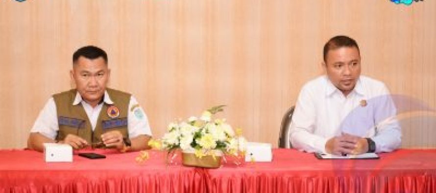 PEMKAB OKU SELATAN MELALUI BPBD LAKUKAN PENANDATANGANAN KONTRAK, REKONTRUKSI JEMBATAN GANTUNG DESA TANJUNG RAYA KECAMATAN BUAY SANDANG AJI.