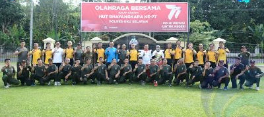 POLRES OKU SELATAN GELAR OLAHRAGA BERSAMA DALAM RANGKA MENYEMARAKKAN HUT BHAYANGKARA KE-77 TAHUN