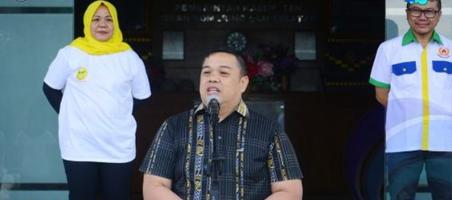 PEMKAB OKU SELATAN LEPAS SECARA LANGSUNG TIM VOLLY PERWOSI OKU SELATAN, DALAM VOLLY TOURNAMENT 2023 PERWOSI SUMSEL.