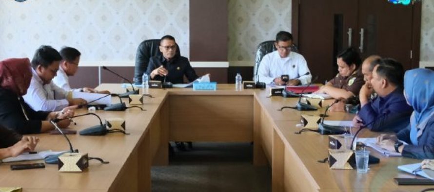 SEKDA PIMPIN RAPAT PERSIAPAN VLH TEAM GUGUS TUGAS EVALUASI KABUPATEN LAYAK ANAK TAHUN 2023