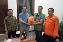 TANGGAP BENCANA, EVAKUASI KORBAN TERDAMPAK BANJIR, DAN PENYERAHAN BANTUAN LOGISTIK