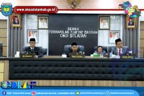 RAPAT PARIPURNA DPRD KABUPATEN OKU SELATAN, SEKDA SAMPAIKAN PIDATO PENGANTAR NOTA KEUANGAN RANCANGAN PERDA TENTANG PERTANGGUNGJAWABAN PELAKSANAAN APBD PEMKAB OKU SELATAN TA 2022 DAN DUA RAPERDA KABUPATEN OKU SELATAN TAHUN 2023