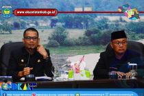 SEKDA APRESIASI KINERJA TIM PEMKAB OKU SELATAN DALAM PENUHI DOKUMEN MCP KPK TAHUN 2023
