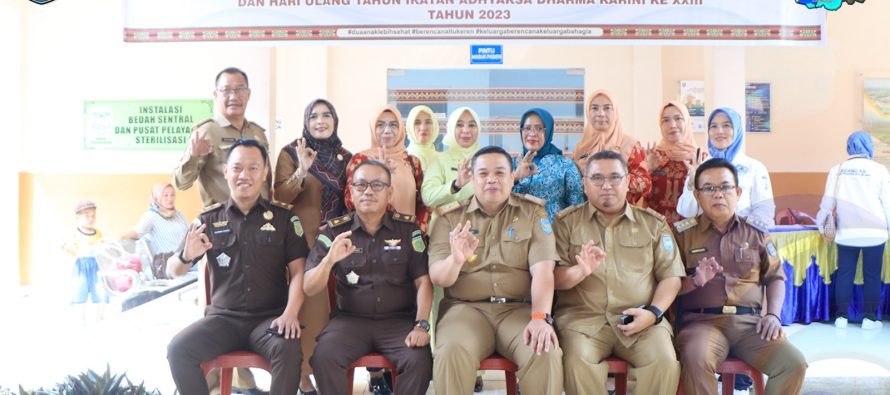 KERJASAMA PEMKAB DAN KEJARI OKU SELATAN SUKSES GELAR BAKSOS OPERASI KB MOW DALAM RANGKA HARI BHAKTI ADHYAKSA DAN HUT ADHYAKSA DHARMA KARINI