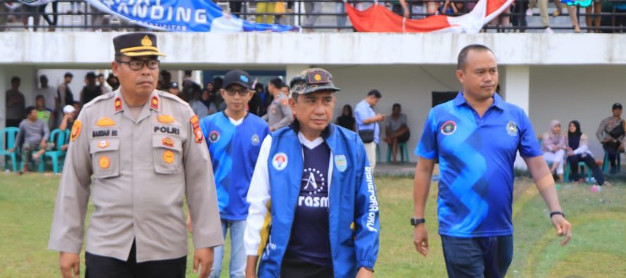 ASISTEN BIDANG ADMINISTRASI UMUM HADIRI FINAL DAN CLOSING TOURNAMENT BUPATI CUP II OKU SELATAN TAHUN 2023