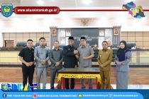 PEMKAB DAN DPRD OKU SELATAN TANDATANGANI PERSETUJUAN AKHIR ENAM FRAKSI TERHADAP RAPERDA KABUPATEN OKU SELATAN TAHUN 2023