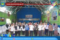 ASISTEN I MEMBUKA SECARA LANGSUNG LOMBA PUISI DAN SURAT UNTUK BUPATI DI TINGKAT SISWA SMP DI OKU SELATAN
