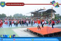 RIBUAN MASYARAKAT OKU SELATAN IKUTI SENAM DAN JALAN SEHAT BERSAMA DALAM RANGKA MEMPERINGATI HUT KEMERDEKAAN RI KE-78