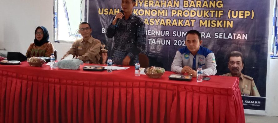 80 KPM DI OKU SELATAN TERIMA BANTUAN USAHA EKONOMI PRODUKTIF