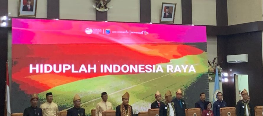 WAKILI BUPATI OKU SELATAN, STAF AHLI BIDANG EKONOMI DAN PEMBANGUNAN HADIRI RAPAT PARIPURNA ISTIMEWA DPRD OKI DALAM RANGKA PERINGATAN HUT KE 78 KABUPATEN OKI