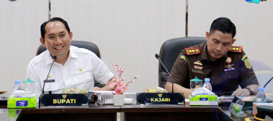 ATASI PERMASALAHAN JARINGAN LISTRIK DI OKU SELATAN, BUPATI PIMPIN RAPAR KOORDINASI DAN KONSILIDASI KELISTRIKAN