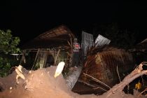 MASUKI MUSIM PENGHUJAN, BUPATI IMBAU WARGA OKU SELATAN WASPADAI ANGIN PUTING BELIUNG DENGAN HUJAN INTENSITAS TINGGI YANG MENGAKIBATKAN POHON TUMBANG DAN TANAH LONGSOR