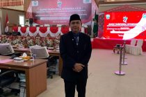 MEWAKILI BUPATI OKU SELATAN, STAF AHLI BIDANG EKONOMI, KEUANGAN DAN PEMBANGUNAN SETDA OKU SELATAN, HADIRI SIDANG PARIPURNA ISTIMEWA HUT KE-77 KABUPATEN MUARAENIM.