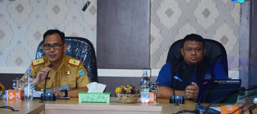 STAF AHLI BUPATI BIDANG EKONOMI KEUANGAN DAN PEMBANGUNAN HADIRI SOSIALISASI PELAKSANAAN VERIFIKASI DAN REKOMENDASI KONSUMEN PENGURUS JENIS BAHAN BAKAR TERTENTU