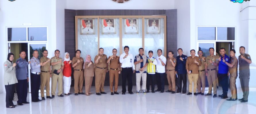 SEKRETARIS DAERAH TERIMA KEDATANGAN KEPALA PERWAKILAN BPKP SUMATERA SELATAN DI KABUPATEN OGAN KOMERING ULU SELATAN