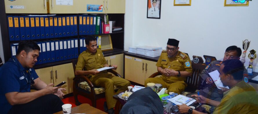 RAPAT PERSIAPAN UPACARA PERINGATAN HUT KE 20 KABUPATEN OKU SELATAN, KASAT POL PP MINTA SELURUH STAKEHOLDER MAKSIMAL DALAM MENJALANKAN TUGAS