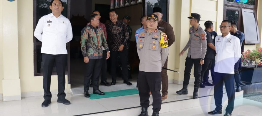 BUPATI OKU SELATAN BERSAMA POLRES OKU SELATAN, TERIMA SECARA LANGSUNG KUNJUNGAN KERJA WAKAPOLDA SUMSEL DI KABUPATEN OKU SELATAN.