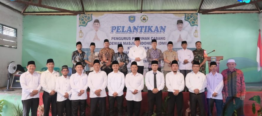 WAKIL BUPATI OKU SELATAN HADIRI PELANTIKAN DAN PEMBINAAN PENGURUS PC DMI KECAMATAN SE- RANAU RAYA.