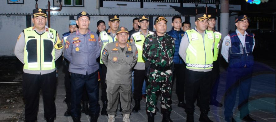 PATROLI GABUNGAN DALAM MENJAGA SITUASI KAMTIBMAS DI KABUPATEN OKU SELATAN.