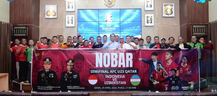 BUPATI POPO ALI HADIRI NONTON BARENG PERTANDINGAN TIMNAS INDONESIA PADA SEMI-FINAL AFC CUP U-23 DI KAPOLRES OKU SELATAN