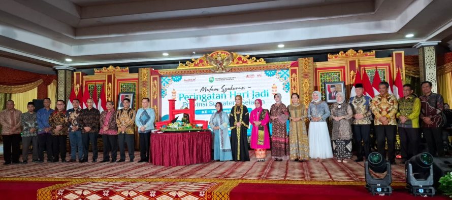 WAKIL BUPATI OKU SELATAN HADIRI MALAM TASYAKURAN PERINGATAN HARI JADI KE-78 PROVINSI SUMATERA SELATAN